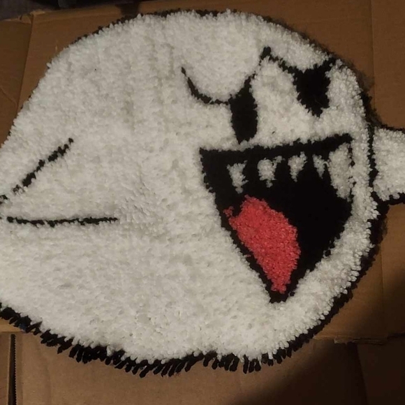 Tufted Rugs - Picture 2 of 15